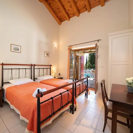 Delfini Vila